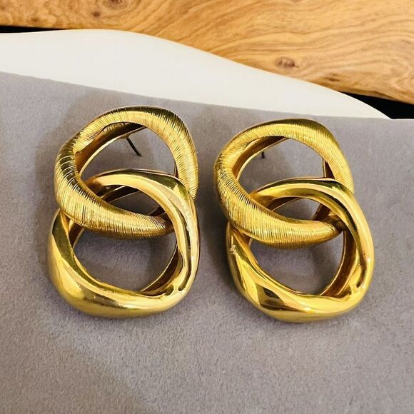 Vintage Large Modernist Geometric Earrings Interlocking Gold Tone Pierced 1460 - Picture 6 of 11